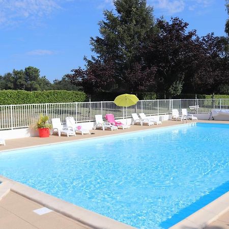 Village Vacances De Chantonnay Exterior foto