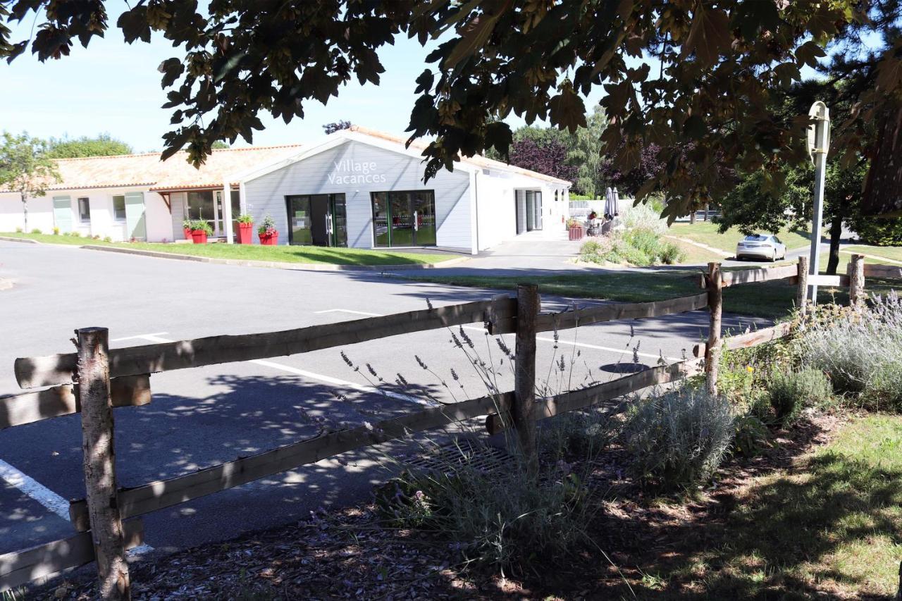 Village Vacances De Chantonnay Exterior foto